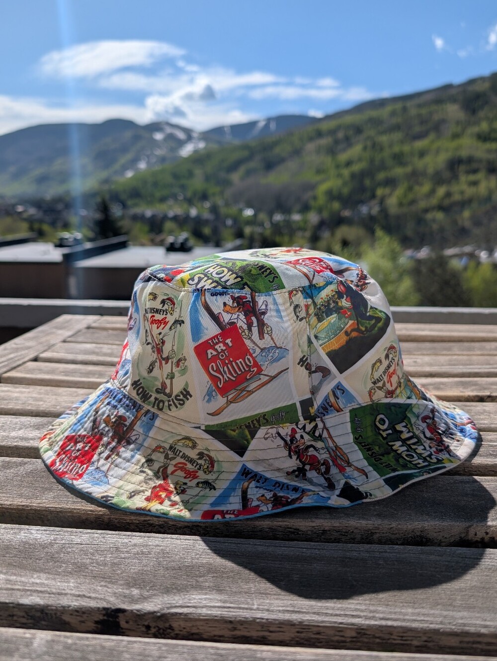 Disney Goofy "The Art of Skiing" Reversible Bucket Hat